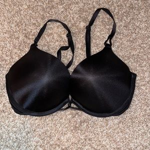 Bombshell Plunge Push Up